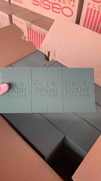 Губка флористическая оазис