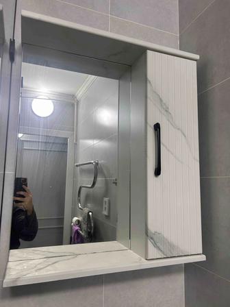 Зеркало шкафчик