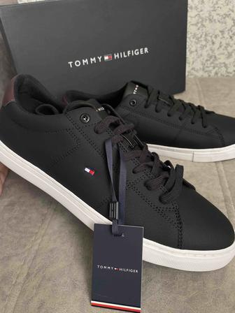 Мужские кеды от Tommy Hilfiger
