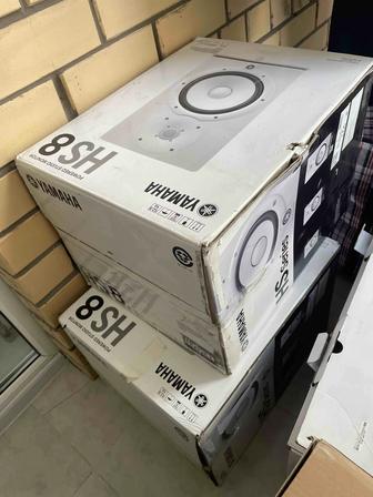 YAMAHA HS8 Пара студийные мониторы