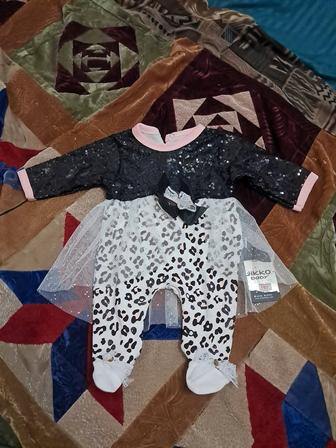 Праздничное боди для новорожденных