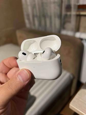 Apple AirPods Pro 2