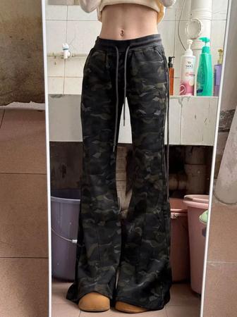 Спортивные клеш штаны