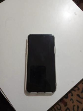 Продам айфон
