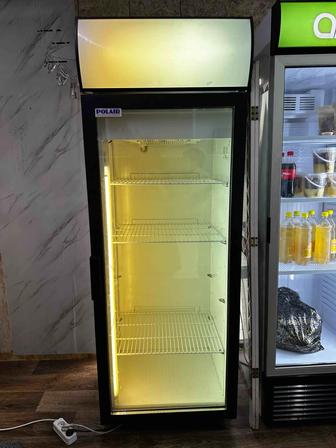 Продам витринный холодильник