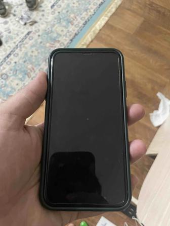 Продам iPhone X