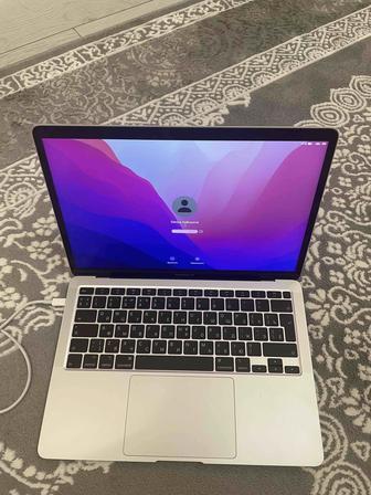 MacBook Air 13