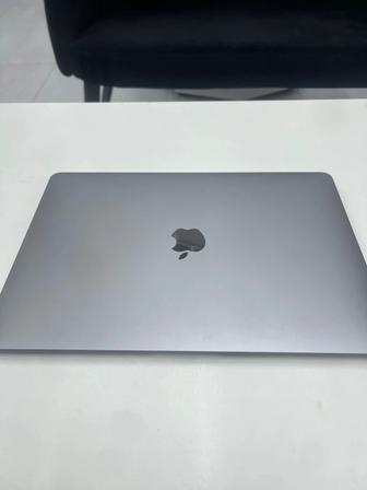 MacBook Air M1 8/256