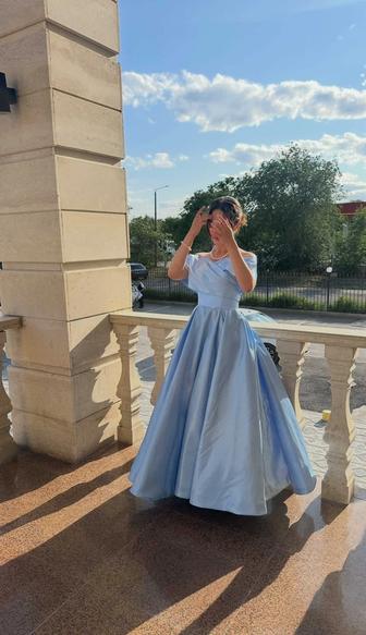 Продам платье на выпускной как у Золушки