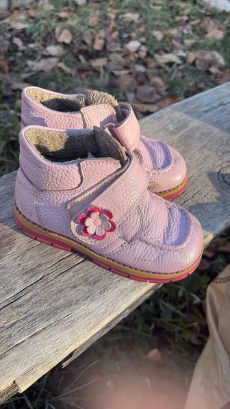 Продам детскую ортопедическую зимнюю обувь