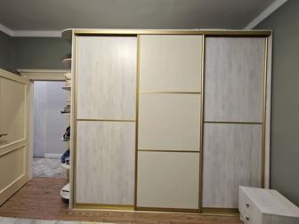 Продам шкаф купе 310 на 260, глубина 60