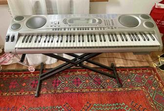 Синтезатор Casio WK-1630