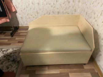Продам кровать кубик