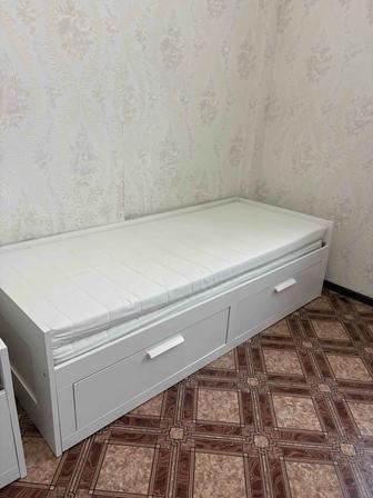 Продам детскую кровать IKEA