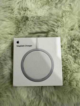Зарядное устройство Apple MagSafe Charger