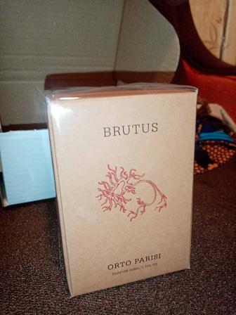 Продам духи orto parisy brutos в слюде не вскрытые. Брал в зеленом яблоке
