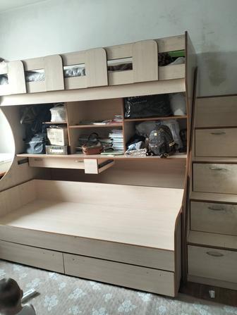 Балалар жататын кроват