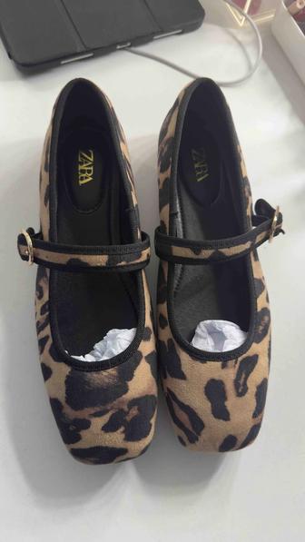 Новые балетки Zara