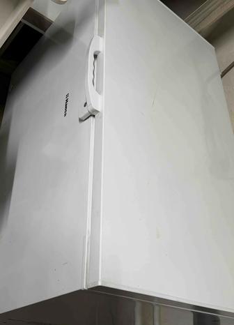 Продам морозильник HANSA 368 л