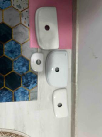 Продаю крышку от бачка унитаза Санита. Размер 11/17 см