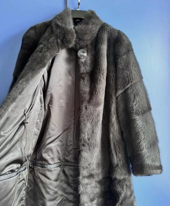 Шуба норковая состояние отличное