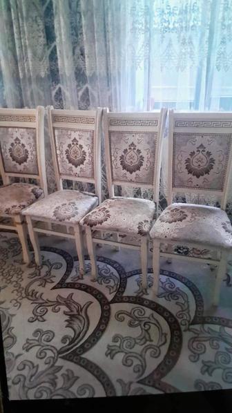 Продам б/у стулья