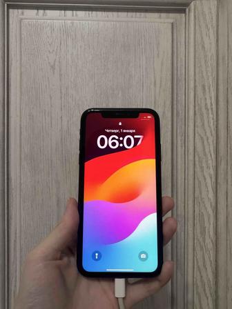 Продам IPhone XR 64гб