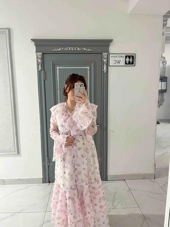 Женский платья нарядные