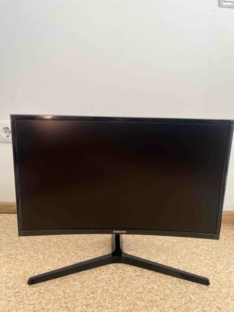 Монитор Samsung C24RG5