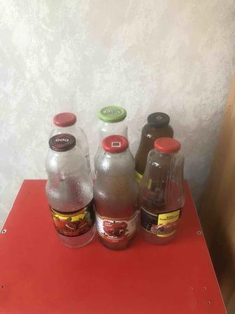 Продам,Литровые бутылки с крышками,литровые банки с крышками закруч-ся