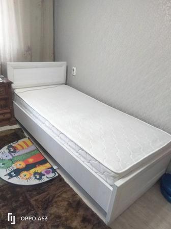 Продам кровать