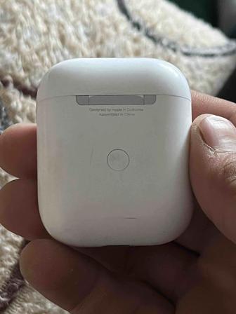 Продаю airpods 2