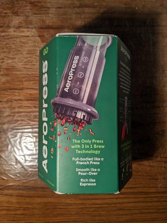 Кофеварка AeroPress Go