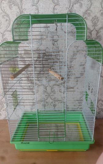 Продам клетку для попугаев