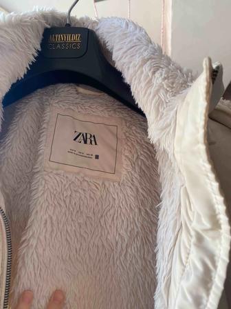 Продам пуховик Зара