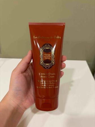 крем для душаLA SULTANE DE SABA amber vanilla patchouli
