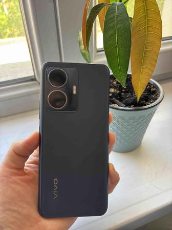 Продам Vivo Y55