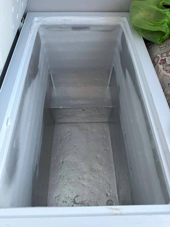 Продам морозильник