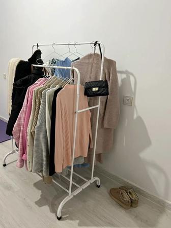 Вешалка для одежды