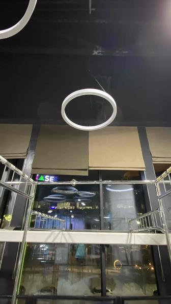 Продаются ролл шторы в хорошем состоянии