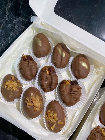 Финики в шоколаде