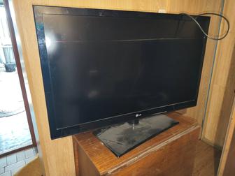 Продам телевизор LG