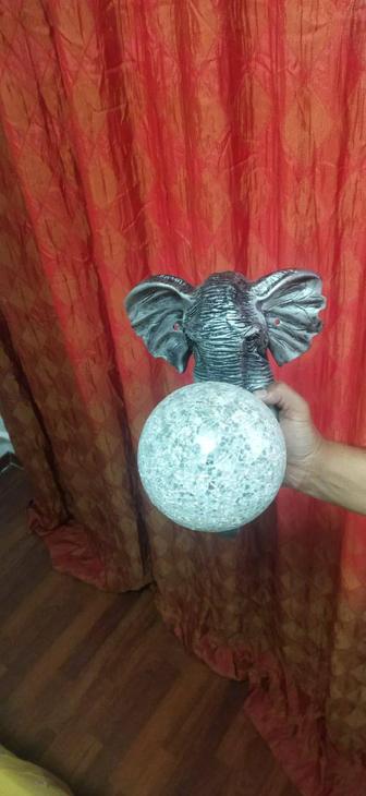 Настенный декоративный светильник