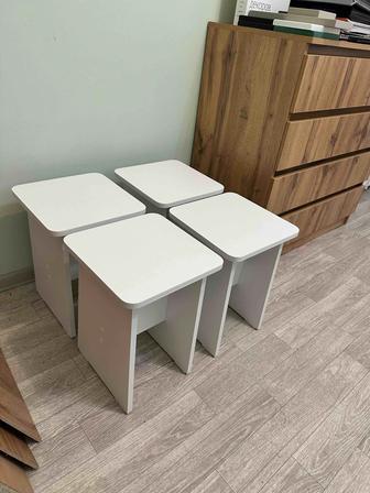 Табуретки новые 4 штуки комплект