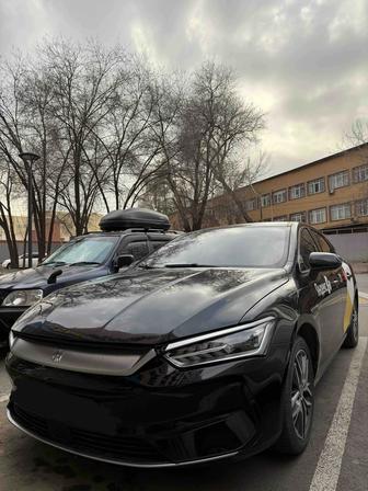 Электрокар под Яндекс Go