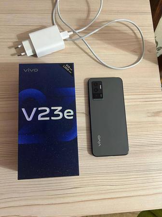 Смартфон Vivo V23E 8/128GB черный