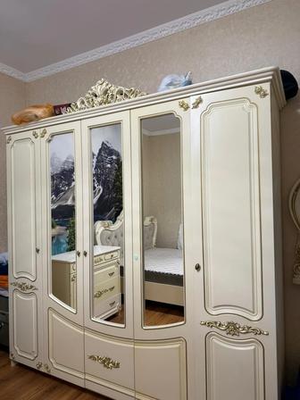 Спальный гарнитур сатамын