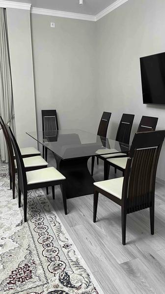 Продам стол