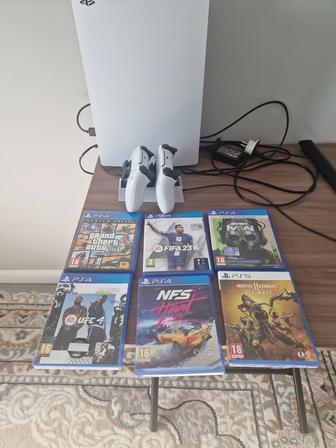 PS 5 в идеальном состоянии.