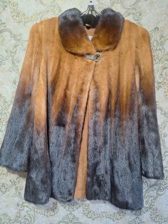 Продам норковую шубу